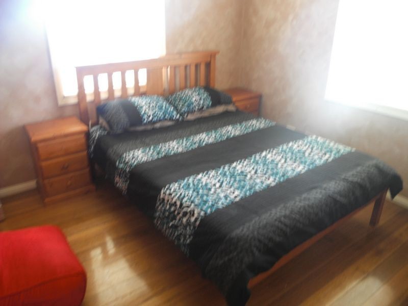 17 Sturt Crescent, Mayfield TAS 7248