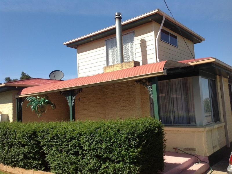 6 Norfolk Street, St Leonards TAS 7250