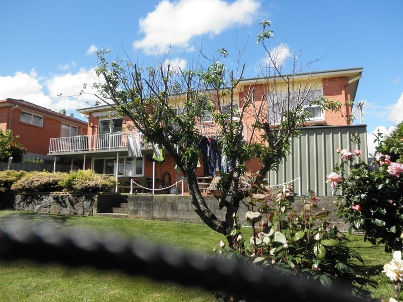 28 Laver Grove, Newnham TAS 7248