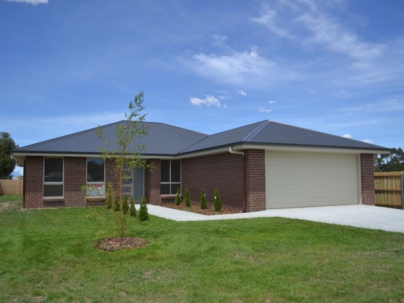 2 Thames Court, Perth TAS 7300