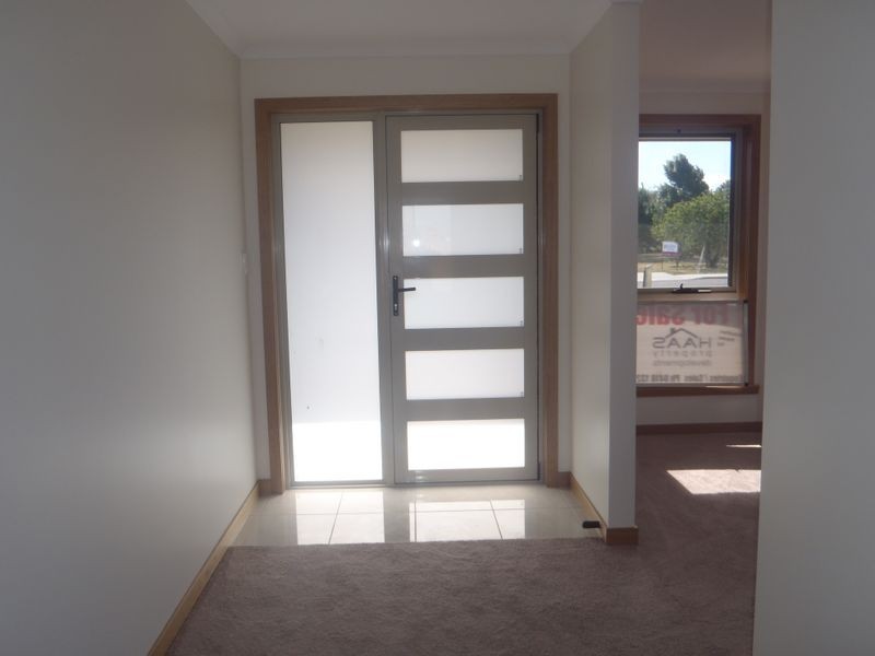 2 Thames Court, Perth TAS 7300