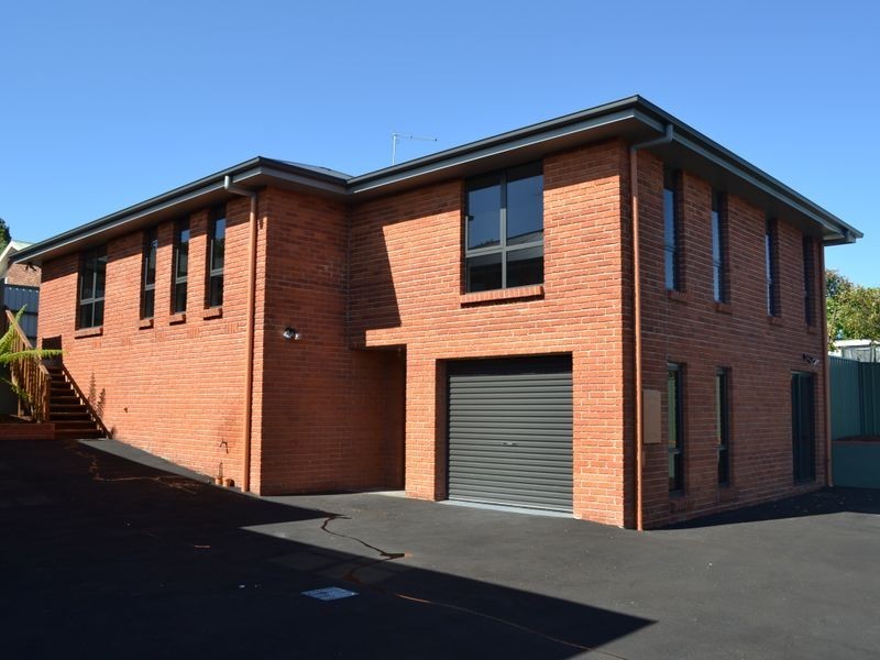 2/15-17 Conway Street, Mowbray TAS 7248