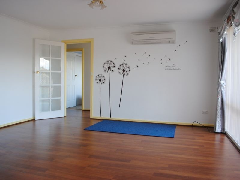 24 Rowland Crescent, Summerhill TAS 7250