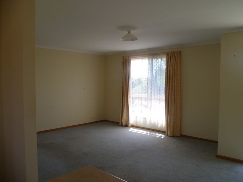 1/24 Wallace Street, Newnham TAS 7248