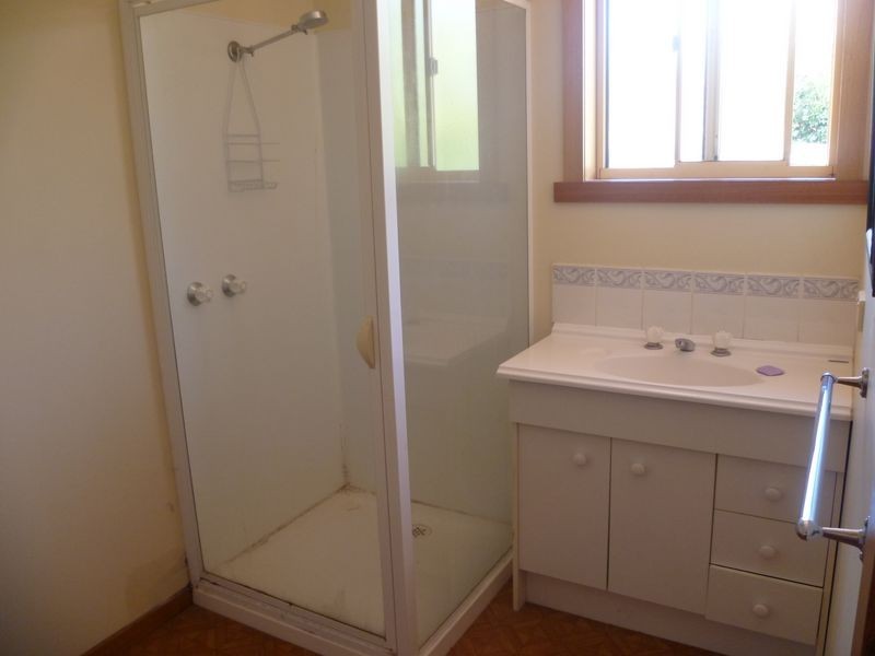 1/24 Wallace Street, Newnham TAS 7248