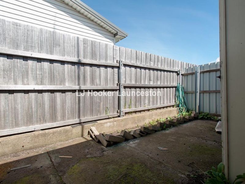 2/8 Ravenswood Road, Ravenswood TAS 7250