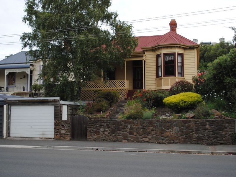 34 Racecourse Crescent, Launceston TAS 7250