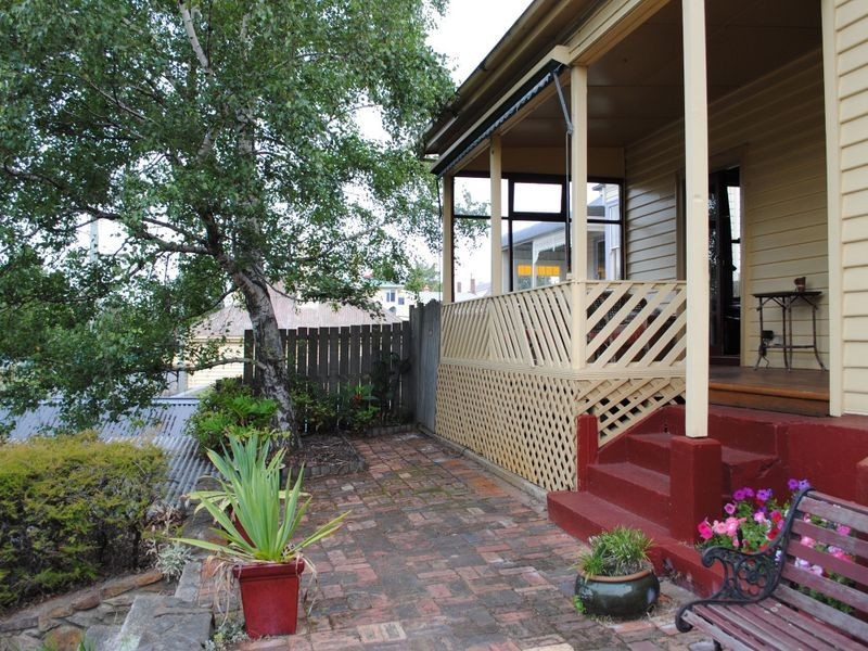 34 Racecourse Crescent, Launceston TAS 7250