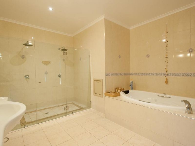 14 Skyline Avenue, Grindelwald TAS 7277