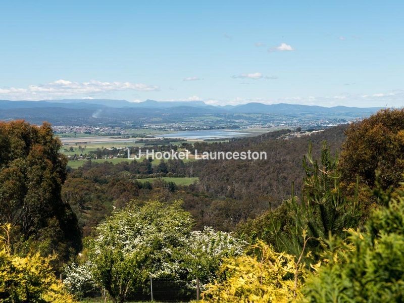 14 Skyline Avenue, Grindelwald TAS 7277