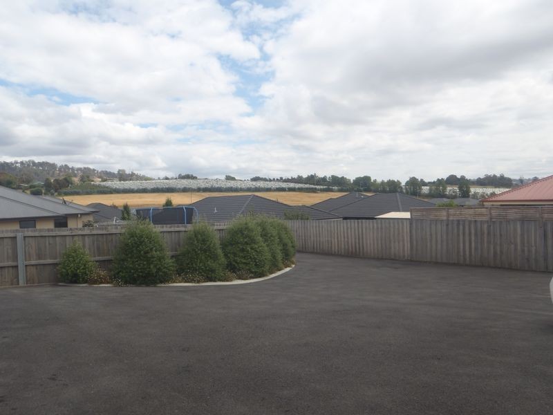 1/22 Alawoona Street, Legana TAS 7277