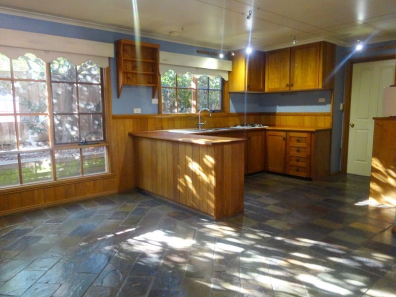 33 Delta Ave, Youngtown TAS 7249