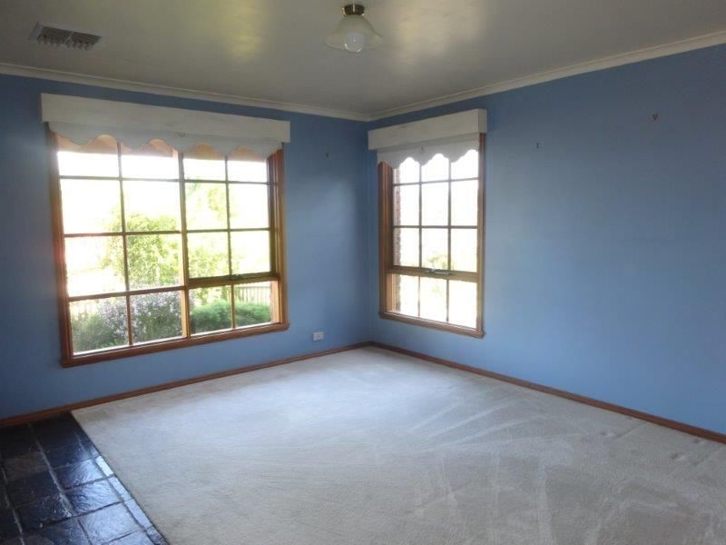 33 Delta Ave, Youngtown TAS 7249