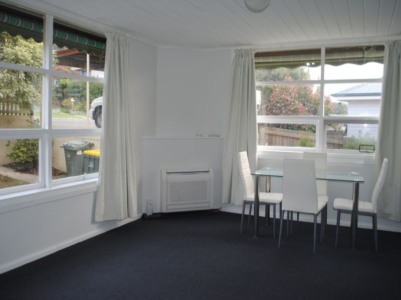 8 Pitt Avenue, Trevallyn TAS 7250