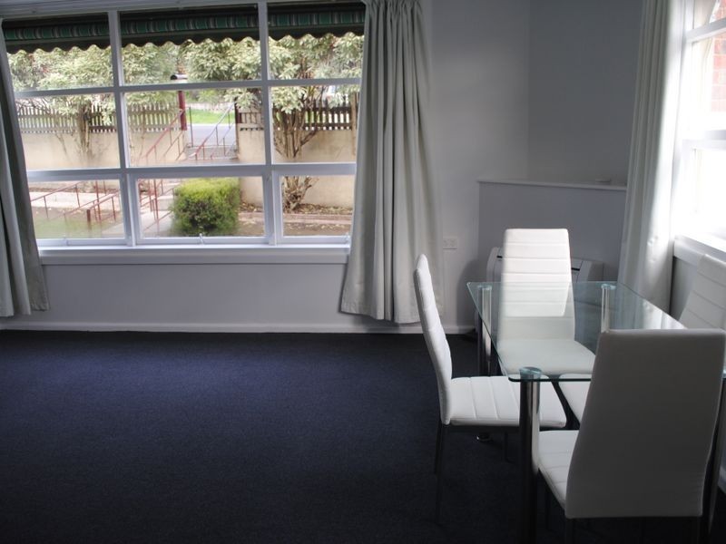 8 Pitt Avenue, Trevallyn TAS 7250