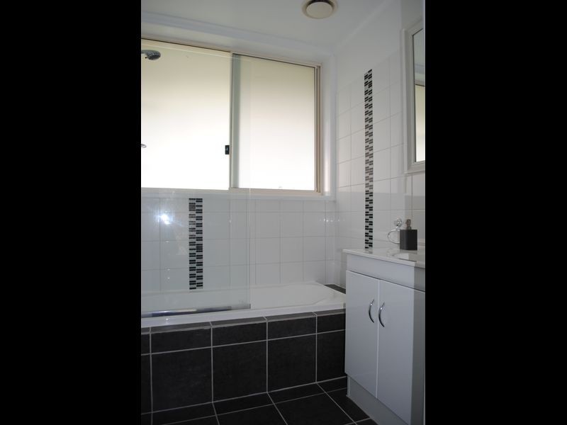8 Pitt Avenue, Trevallyn TAS 7250