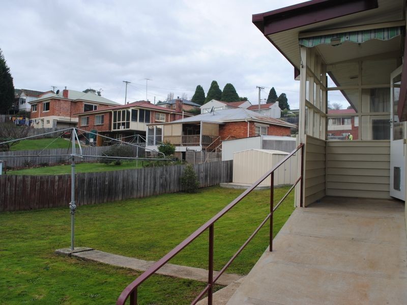 8 Pitt Avenue, Trevallyn TAS 7250