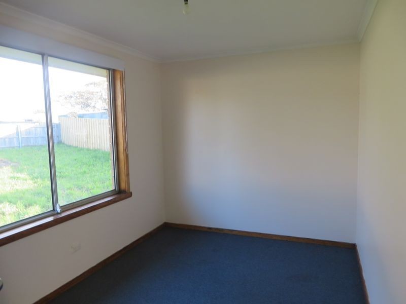 10 Amundsen Street, Ravenswood TAS 7250