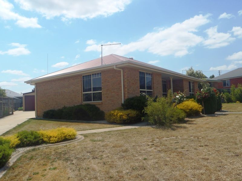 10 Comice Place, Newnham TAS 7248