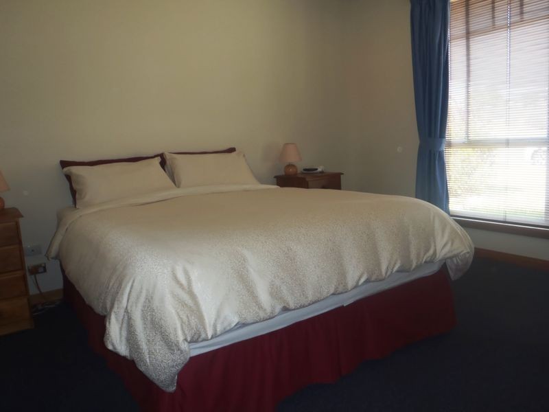 10 Comice Place, Newnham TAS 7248