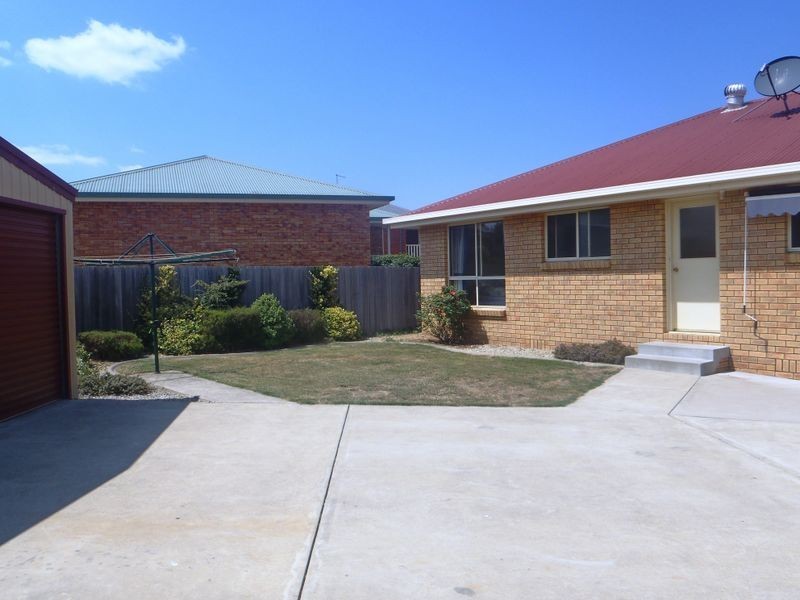 10 Comice Place, Newnham TAS 7248