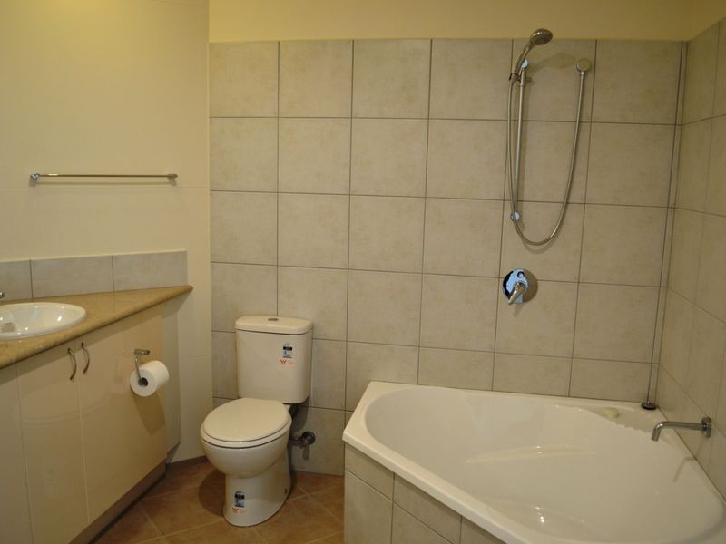 16 Charob Avenue, Lilydale TAS 7268