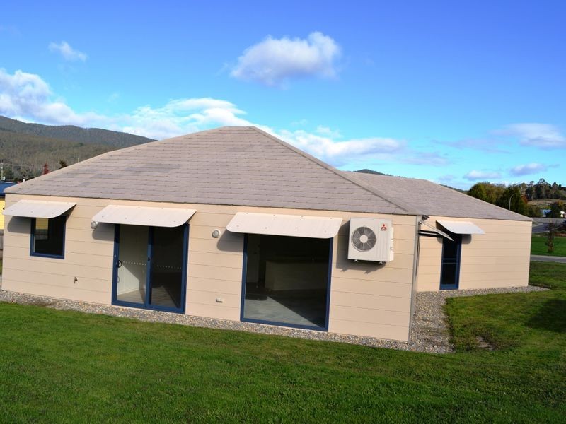 16 Charob Avenue, Lilydale TAS 7268