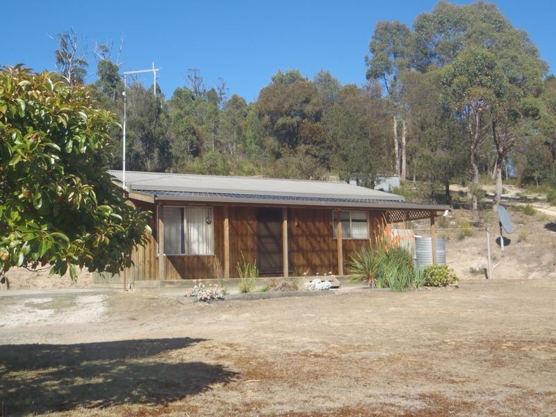 6403 Bridport Road, George Town TAS 7253