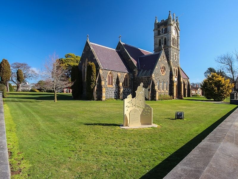 2/105A King Street, Westbury TAS 7303