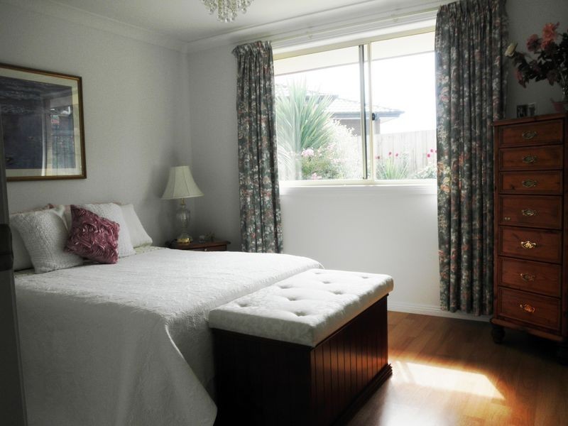 12 Dafnis Drive, Newnham TAS 7248