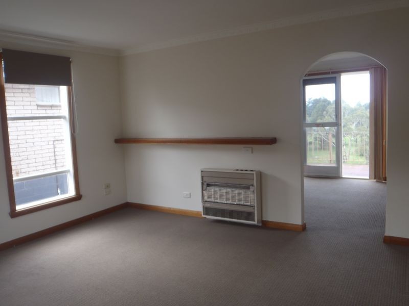 36 Crandon Crescent, Newnham TAS 7248