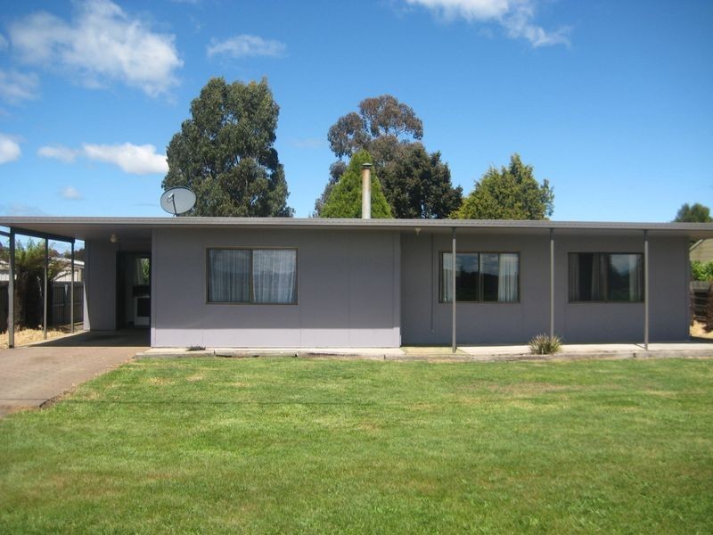 8 Waterloo Street, Westbury TAS 7303