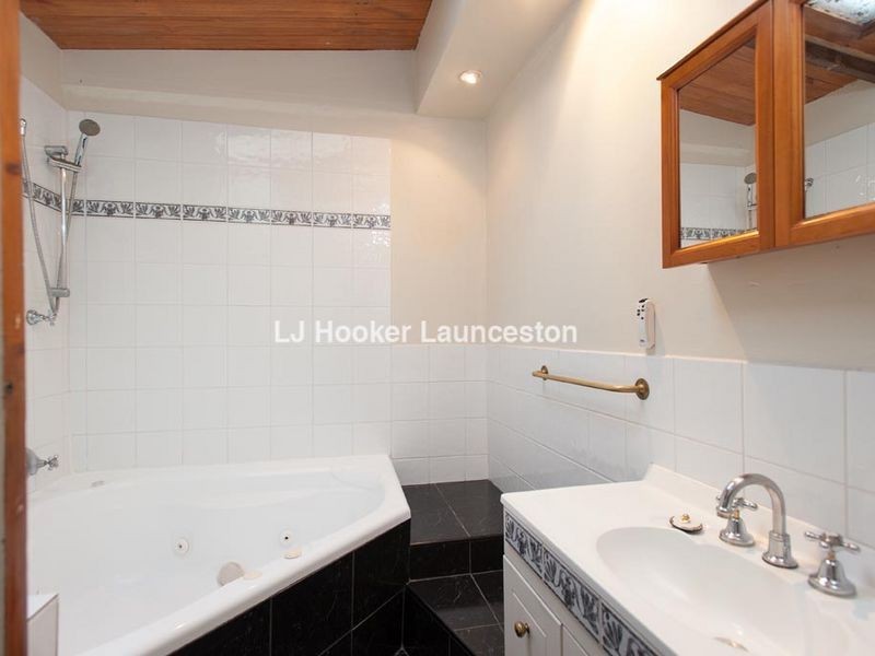 2 Cimitiere Street, Launceston TAS 7250