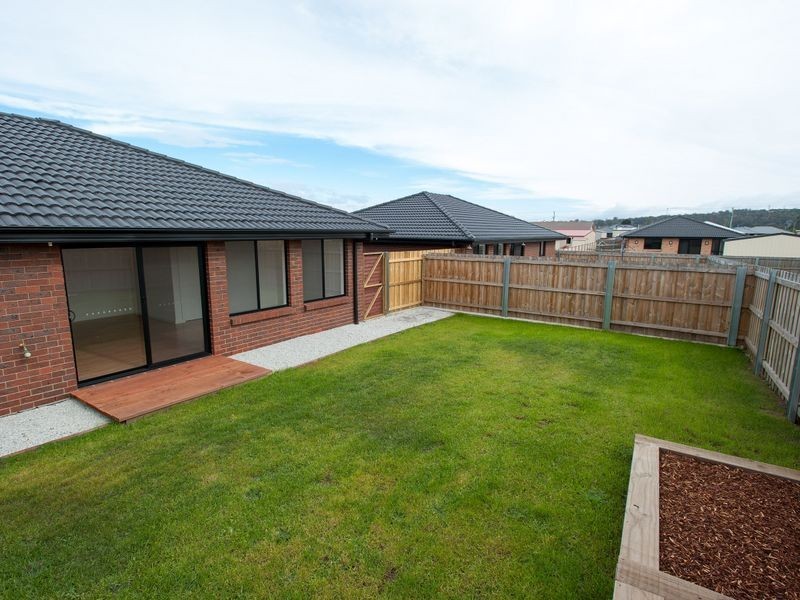 8 Opal Place, Perth TAS 7300