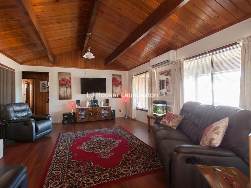 13 Teal Court, Newnham TAS 7248