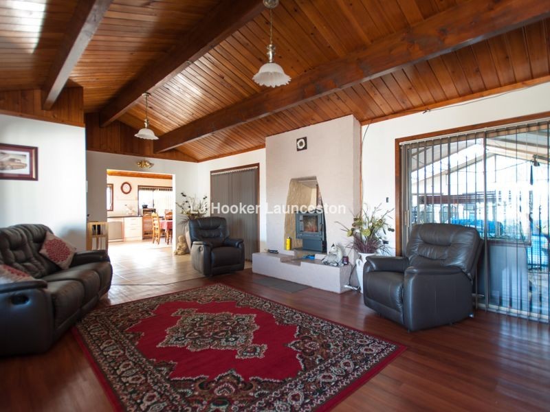 13 Teal Court, Newnham TAS 7248