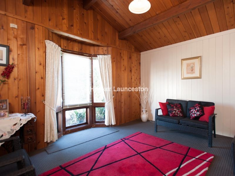 13 Teal Court, Newnham TAS 7248