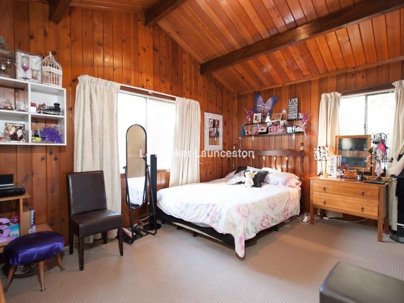 13 Teal Court, Newnham TAS 7248