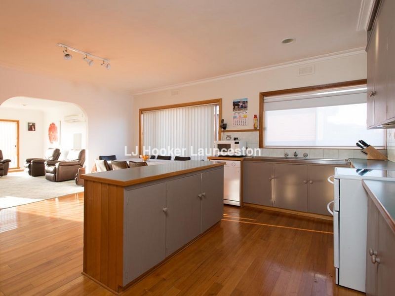 47 Cornwall Crescent, Newnham TAS 7248