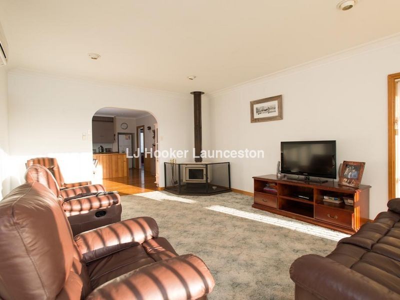 47 Cornwall Crescent, Newnham TAS 7248