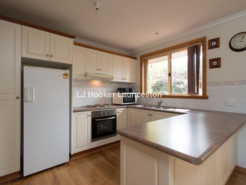 7 Glover Avenue, Blackstone Heights TAS 7250