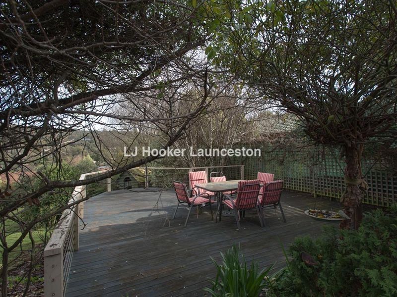 7 Glover Avenue, Blackstone Heights TAS 7250