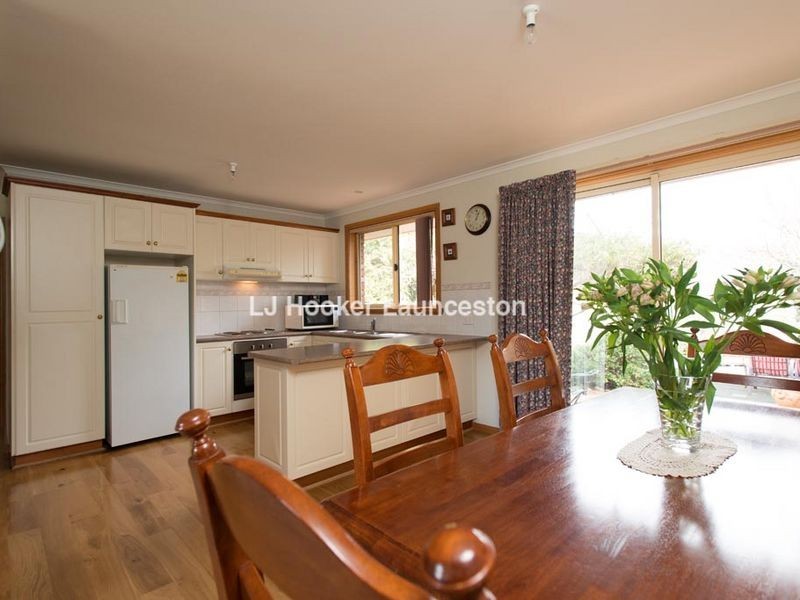 7 Glover Avenue, Blackstone Heights TAS 7250