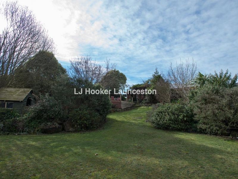7 Glover Avenue, Blackstone Heights TAS 7250