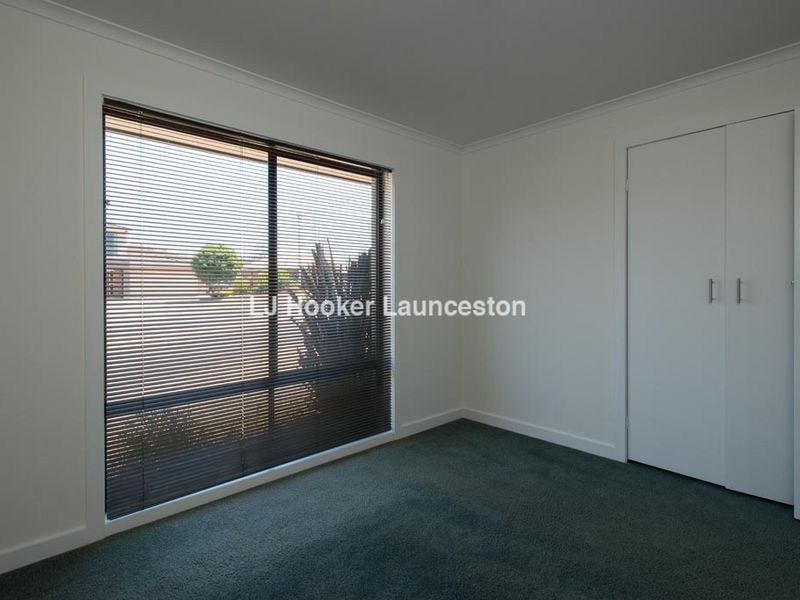 2 Glover Avenue, Blackstone Heights TAS 7250