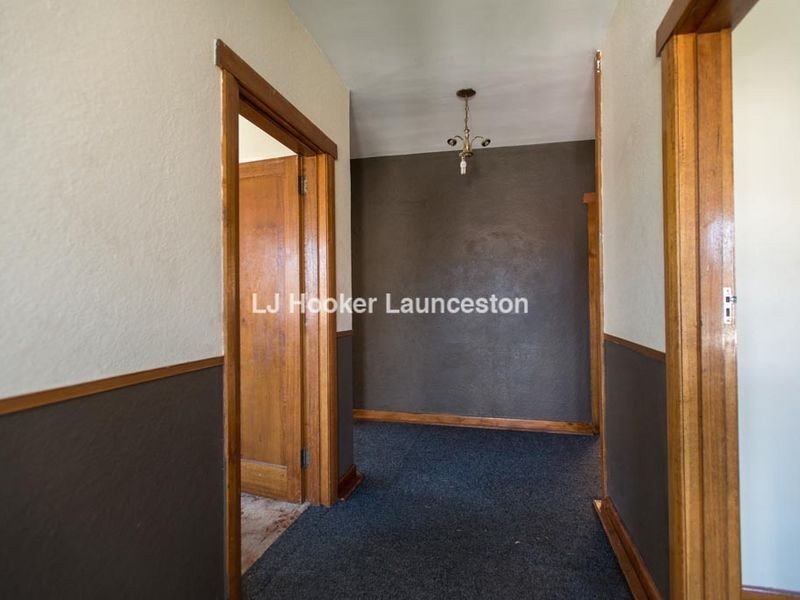 30 Jellico Street, Mowbray TAS 7248