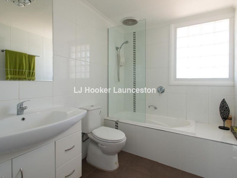 48 Paringa Avenue, Newnham TAS 7248