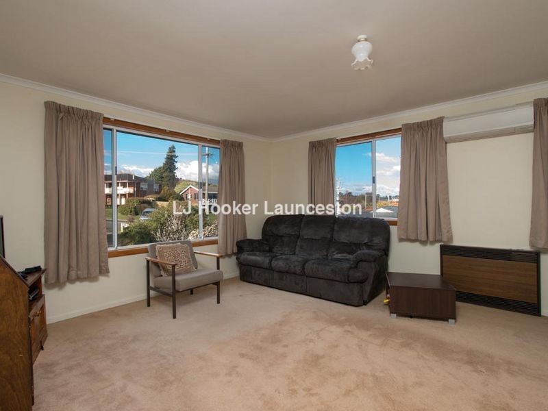 13 Bronzewing Avenue, Newnham TAS 7248