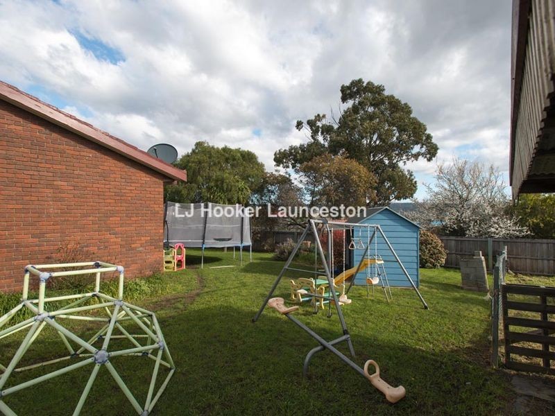 13 Bronzewing Avenue, Newnham TAS 7248