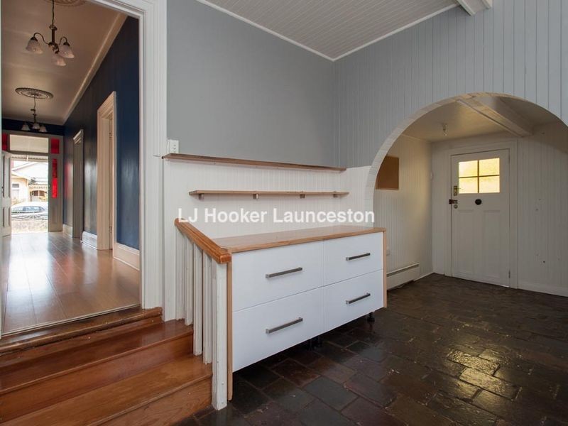 1/11 Albion Street, Invermay TAS 7248